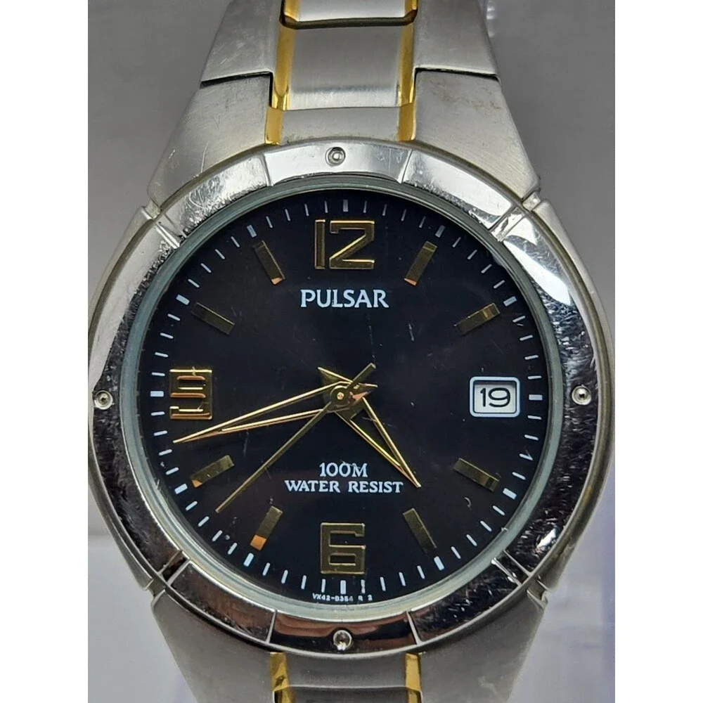 Pulsar by Seiko Mens 38mm Two Tone Date 100M Stainless Steel Watch New Battery